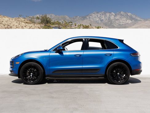 Used 2020 Porsche Macan S AWD/4WD image 2