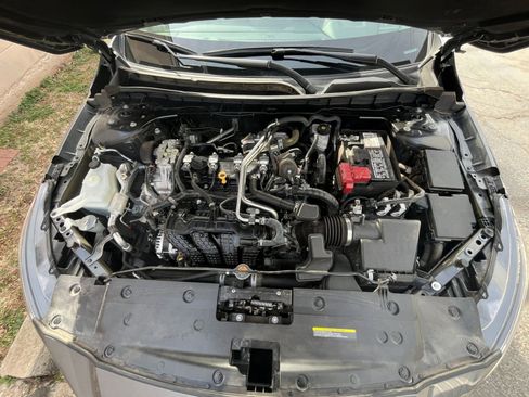 Used 2025 Nissan Altima 2.5 SV image 32