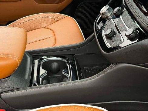 New 2026 Chrysler Pacifica Pinnacle image 26