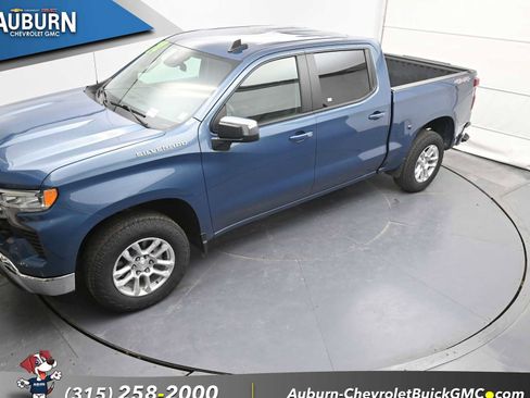 Certified 2024 Chevrolet Silverado 1500 LT image 22