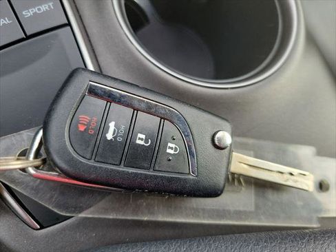 Certified 2023 Toyota Camry SE image 37