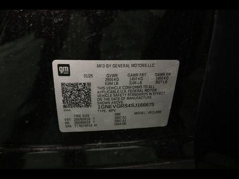 Used 2025 Chevrolet Traverse LT image 30