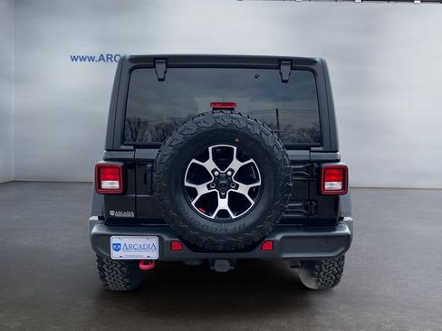 Used 2021 Jeep Wrangler Unlimited Rubicon w/ Cold Weather Group image 4