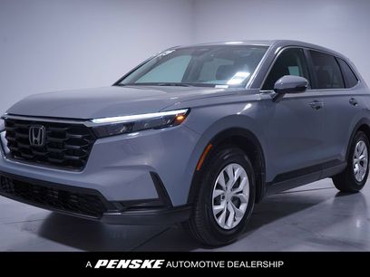 Used 2025 Honda CR-V LX