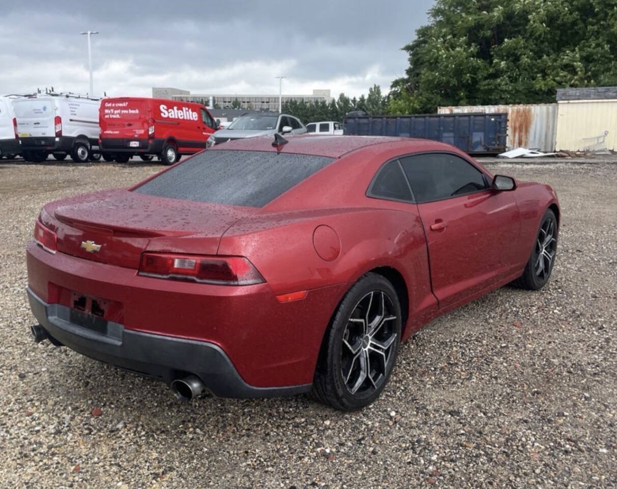 Used 2014 Chevrolet Camaro LS RWD image 3