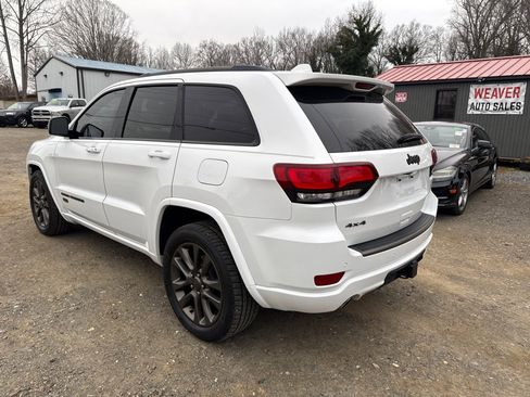 Used 2017 Jeep Grand Cherokee Limited 75th Anniversary image 8