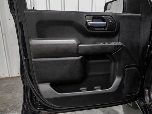 Used 2021 Chevrolet Silverado 1500 Custom image 39