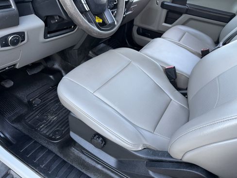 Used 2020 Ford F250 XL w/ Power Equipment Group image 20