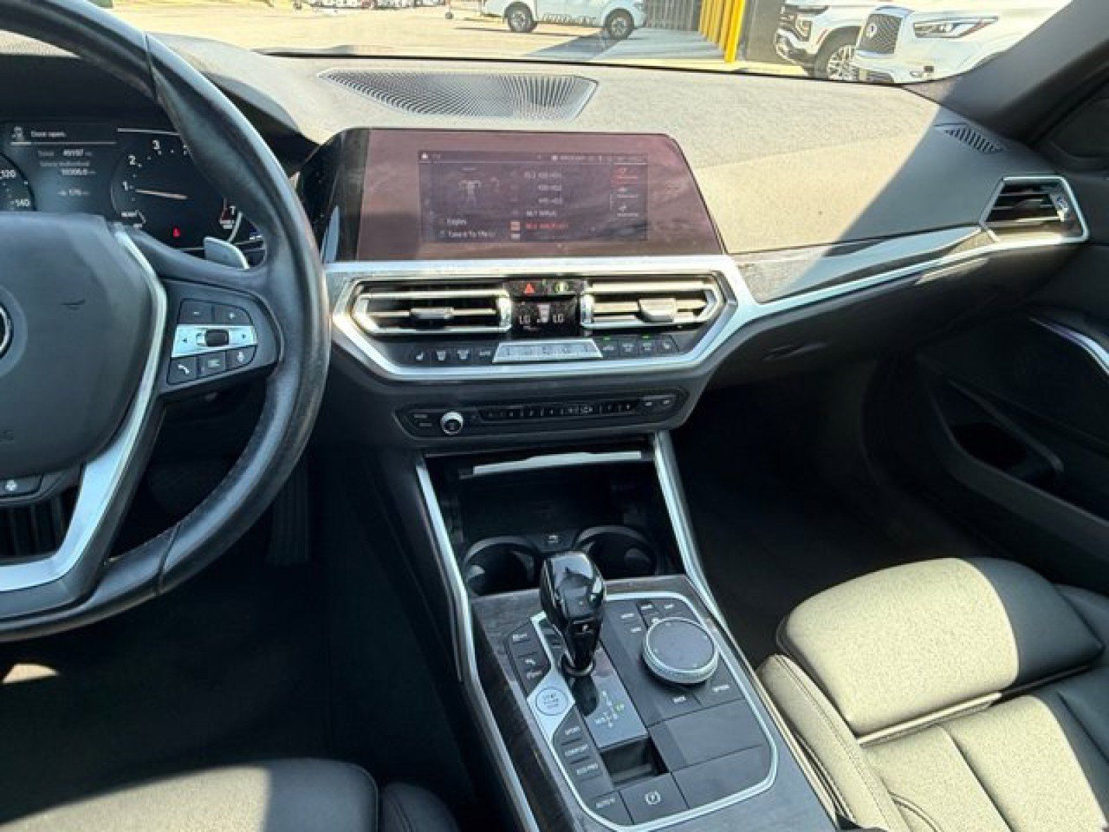 Used 2021 BMW 330i Sedan w/ Convenience Package RWD image 14
