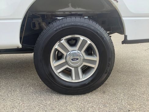 Used 2014 Ford F150 XL w/ Equipment Group 101A Mid AWD/4WD image 30