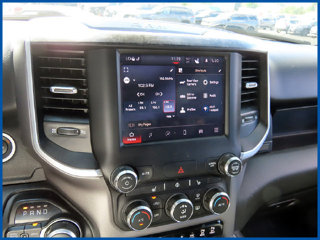 Used 2022 RAM 1500 Big Horn AWD/4WD image 18