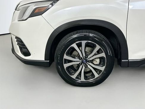 Certified 2024 Subaru Forester Limited image 34