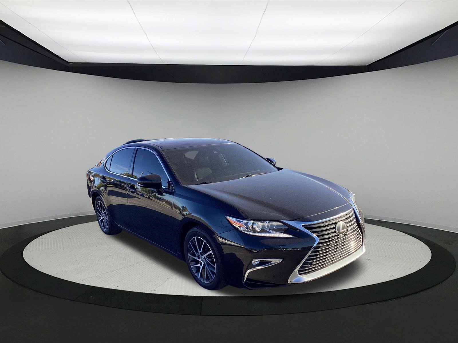 Used 2017 Lexus ES 350 FWD image 5