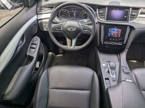 Used 2021 INFINITI QX50 Luxe FWD image 16