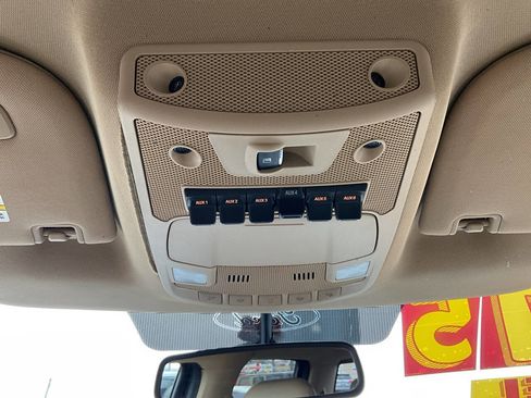 Used 2017 Ford F350 Lariat w/ Chrome Package image 30