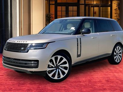 New 2026 Land Rover Range Rover Long Wheelbase SE