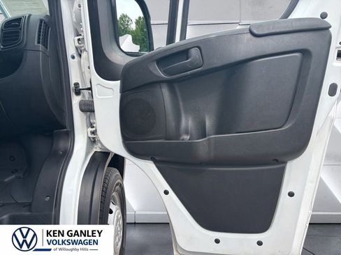 Used 2023 RAM ProMaster 2500 FWD image 24