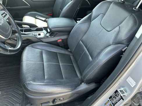Used 2022 Kia Telluride EX w/ EX Premium Package AWD/4WD image 15