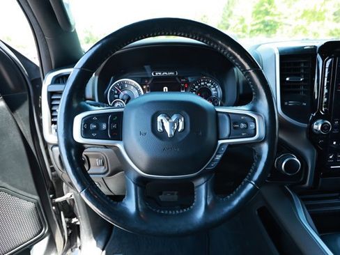 Used 2020 RAM 1500 Big Horn RWD image 11