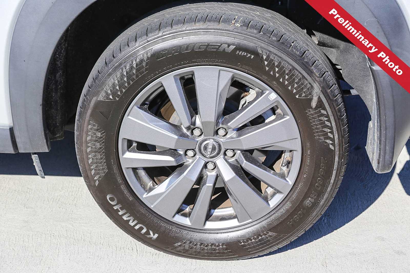 Used 2024 Nissan Pathfinder S FWD image 10