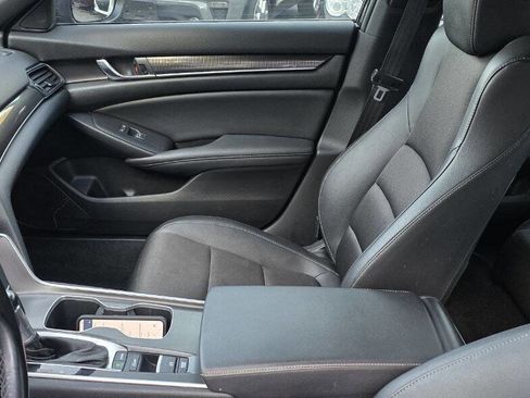 Used 2021 Honda Accord Sport image 14