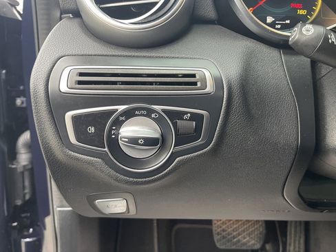 Used 2021 Mercedes-Benz C 300 C 300 image 44