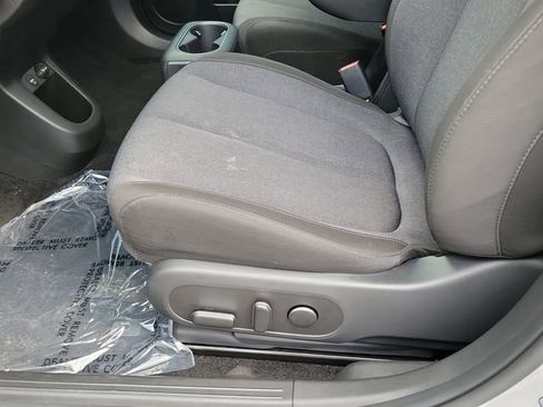 Used 2024 Hyundai Ioniq 5 SEL image 18