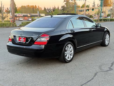 Used 2009 Mercedes-Benz S 550 4MATIC image 5