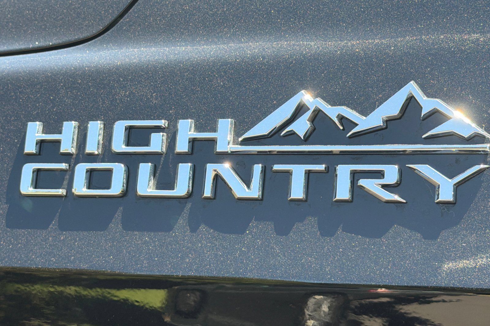 Used 2024 Chevrolet Tahoe High Country AWD/4WD image 28