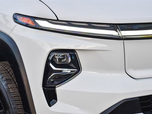 New 2026 Chevrolet Silverado EV LT w/ Plus Package image 8