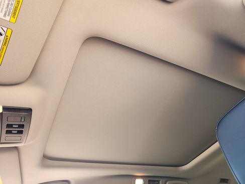 New 2026 Nissan Pathfinder SL image 23