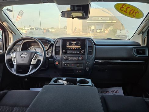 Used 2023 Nissan Titan SV image 20