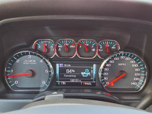Used 2018 Chevrolet Silverado 1500 LT w/ Texas Edition AWD/4WD image 10