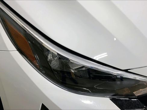 Used 2024 Nissan Sentra SV image 25