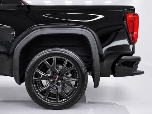 Used 2023 GMC Sierra 1500 Denali AWD/4WD image 10