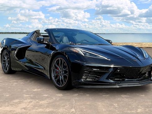 Used 2023 Chevrolet Corvette Stingray Premium Conv RWD image 3