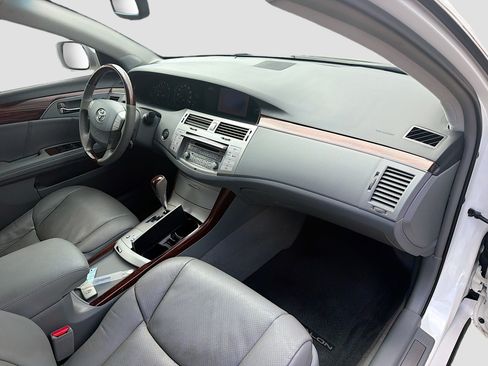 Used 2008 Toyota Avalon Limited image 31