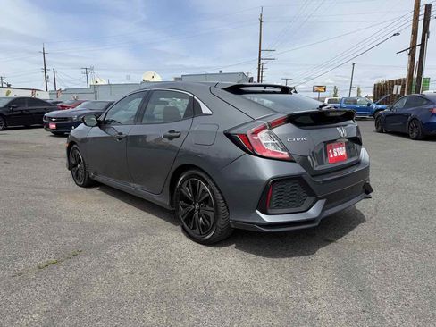 Used 2017 Honda Civic EX image 5