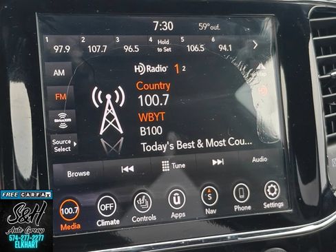 Used 2019 Jeep Grand Cherokee Altitude AWD/4WD image 10