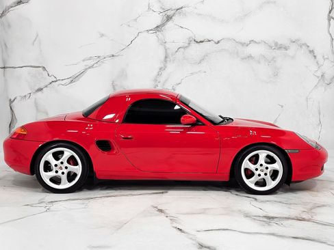 Used 2002 Porsche Boxster S image 10