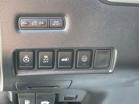 Used 2023 Nissan Murano SL w/ SL Moonroof Package AWD/4WD image 28