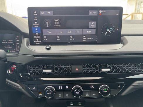 Used 2023 Honda Accord EX-L image 9