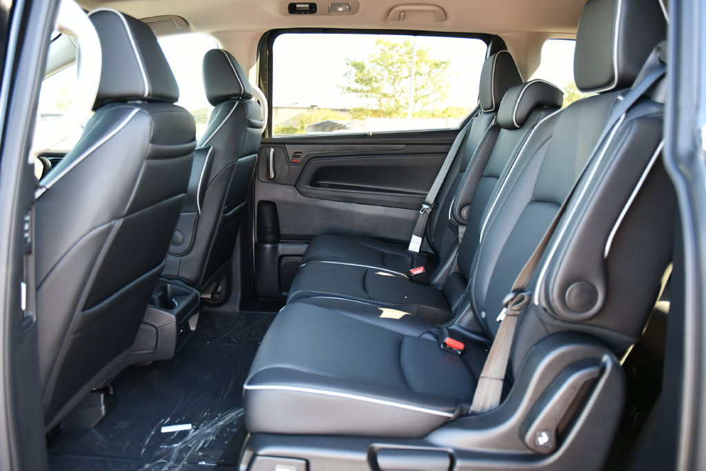New 2027 Honda Odyssey Elite image 17