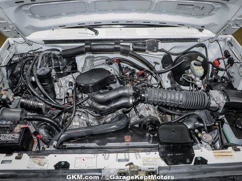 Used 1994 Ford Bronco XL image 6