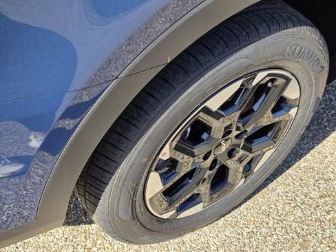 New 2026 Kia Sorento S FWD image 6