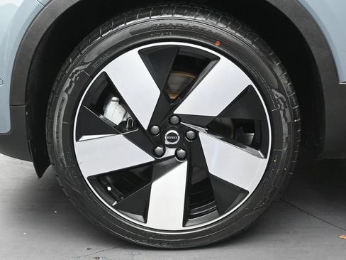 Used 2023 Volvo C40 P8 Recharge Ultimate AWD/4WD image 34