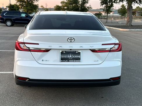 New 2025 Toyota Camry LE image 7