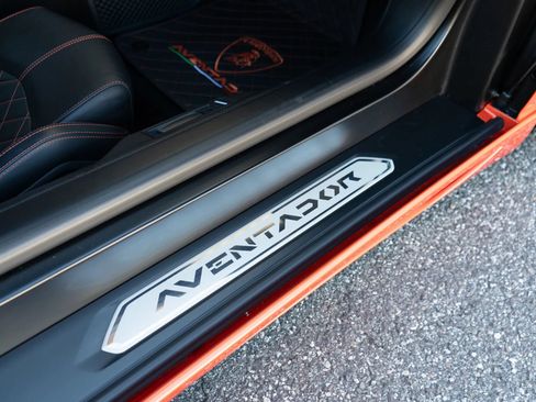 Used 2015 Lamborghini Aventador LP 700-4 AWD/4WD image 76