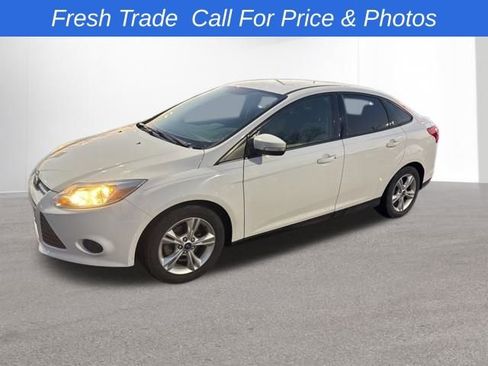 Used 2013 Ford Focus SE image 1