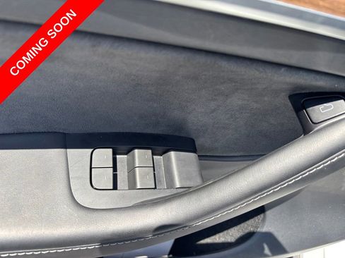 Used 2024 Tesla Model Y Performance AWD/4WD image 17